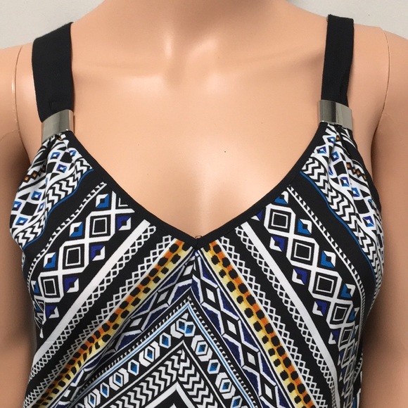 White House Black Market Blouse - Picture 8 of 8